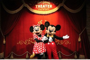 New Town Square Theater And Mickey Meet And Greet At Magic Kingdom