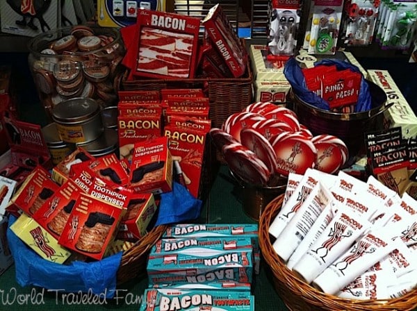 Lynns Paradise Cafe - Bacon Merchandise