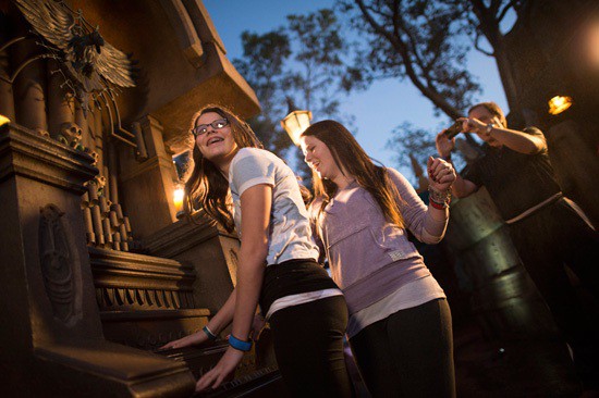 Walt Disney Parks MyMagic+ bracelet