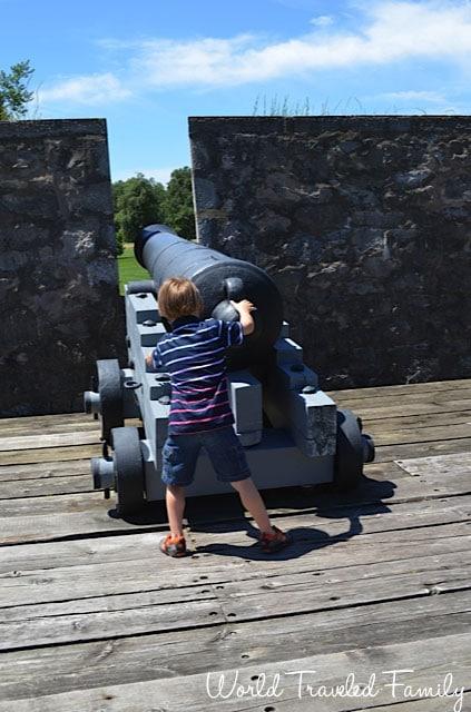 Old Fort Erie - canons ready for fire