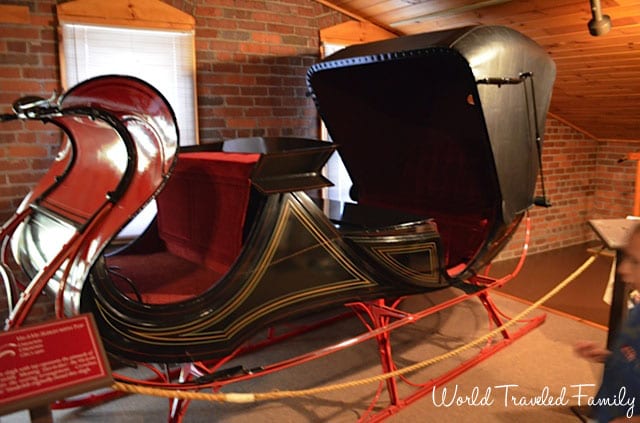 Thrasher Carriage Museum - Vis a Vis Carriage