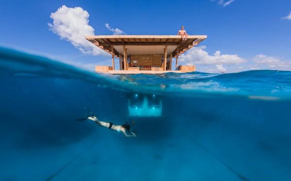 The Manta Resort - the underwater room