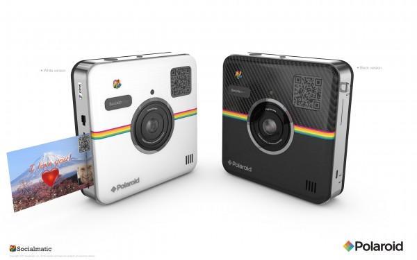 Polaroid Socialmatic camera