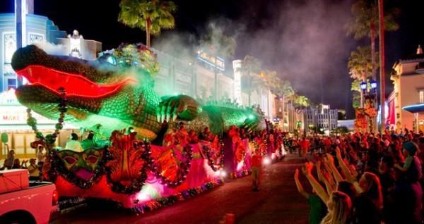 King Gator Float Mardi Gras at Universal Orlando