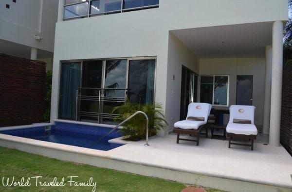 El Dorado Maroma Beachfront Villas - patio and pool