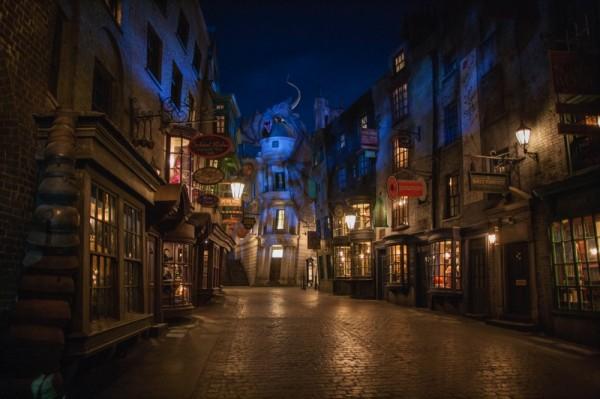Wizarding World of Harry Potter - Diagon Alley at night