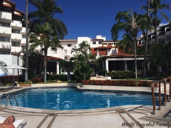 Buenaventura Grand Hotel and Spa Deluxe Room - pool