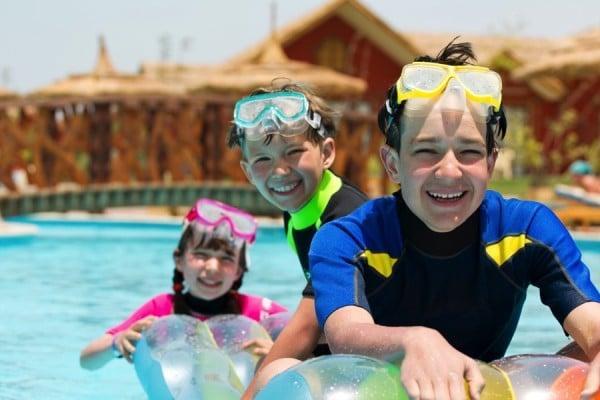 kids at the pool