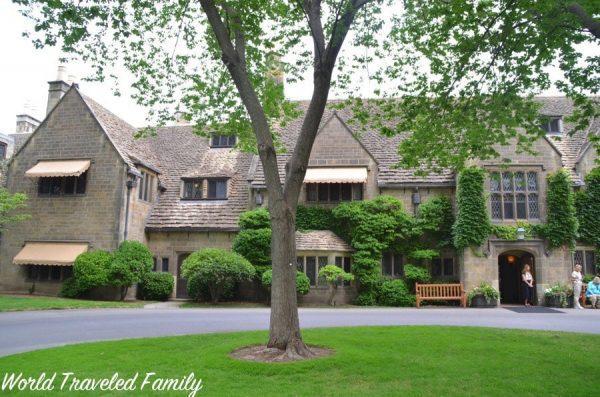 Edsel & Eleanor Ford House - view from the front