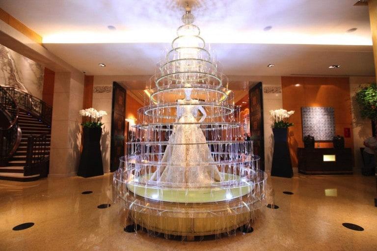 The Four Seasons Sparkles For The Holidays