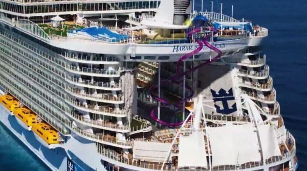 Harmony of the Seas - New Abyss 100 ft slide