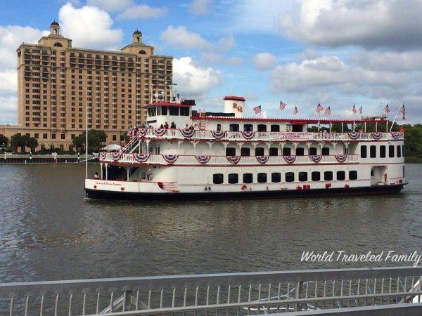 Savannah Georgia - Savannah River boat