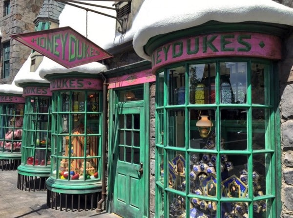 Honeydukes Universal Hollywood Studios Wizarding World Of Harry Potter