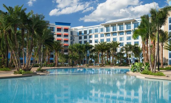 Universal Orlando's Sapphire Falls Resort - pool