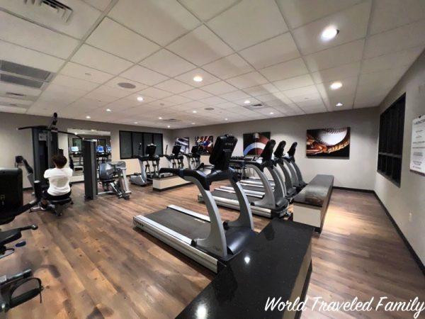 Drury Plaza Hotel Cleveland Downtown fitness room
