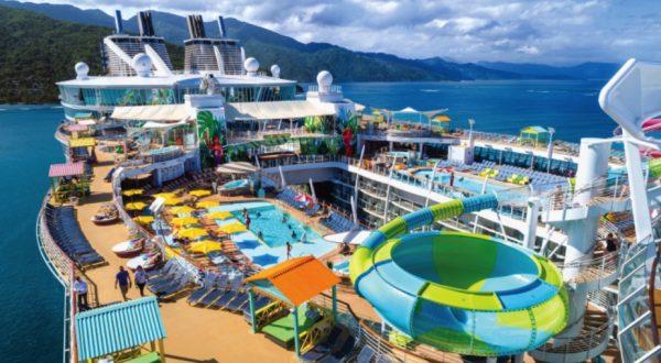 Allure of the Seas resort style pool deck