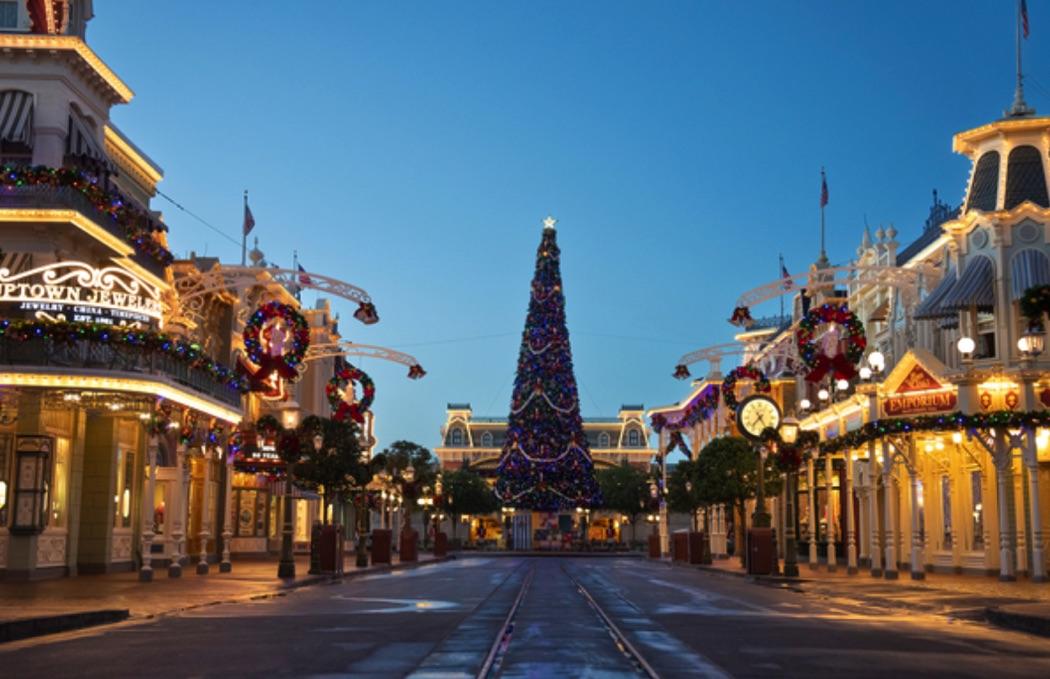 Festive decorations deliver holiday cheer to Magic Kingdom