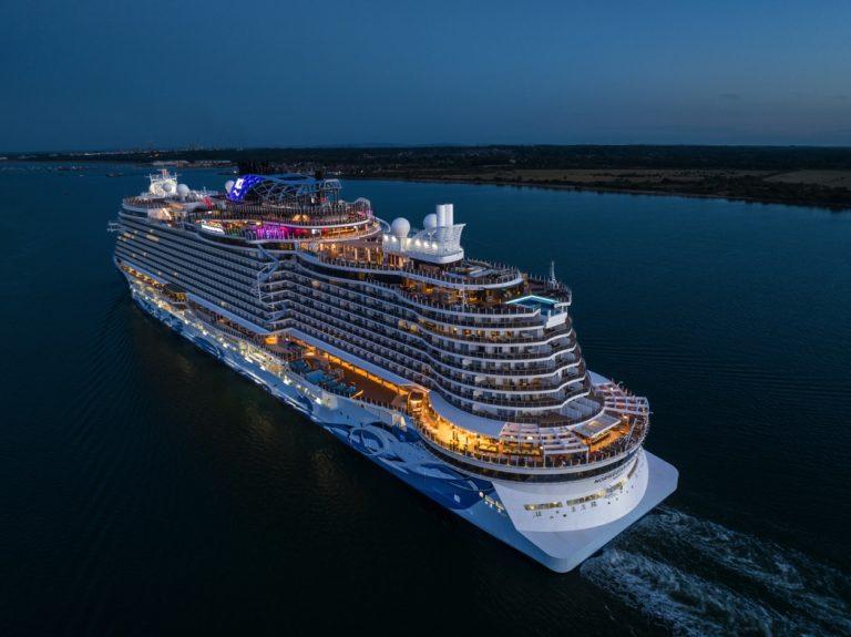 Norwegian Cruise Line Orders 4 Megaships