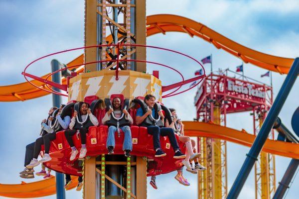 Six Flags Fiesta Texas SHAZAM Tower of Eternity + BATMAN The Ride