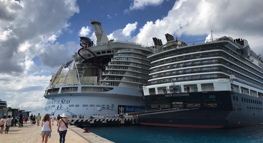 ships in cozumel